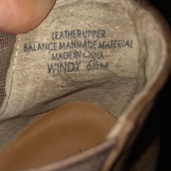 Audrey Brooke | Tan wedge heels - Picture 5 of 6